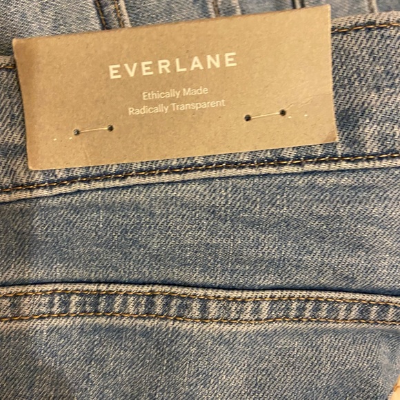 Everlane The Japanese Denim Cheeky Jean - Picture 9 of 11